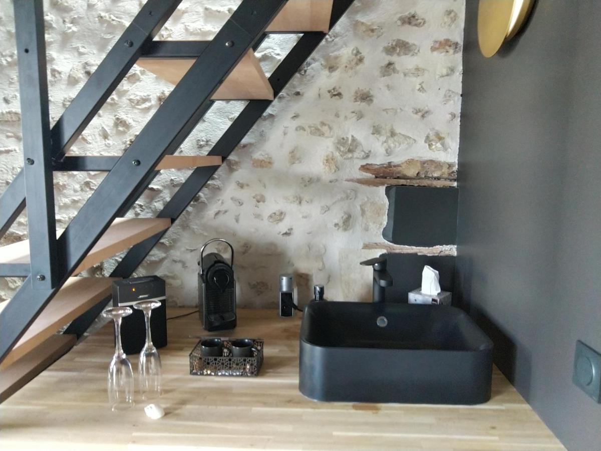 Liebeshotel & 
